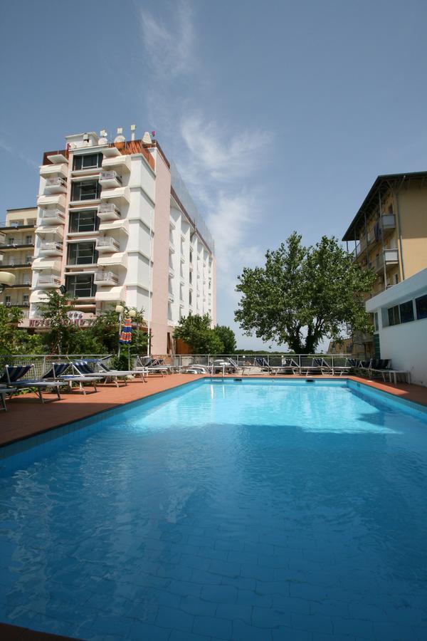 Hotel London Cattolica Dış mekan fotoğraf